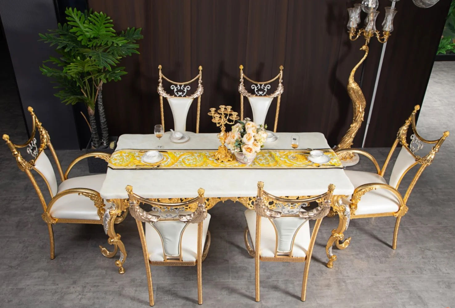 Dining Table Royal Luxury Golden Copper and Marble Top Baroque Design Dining Table